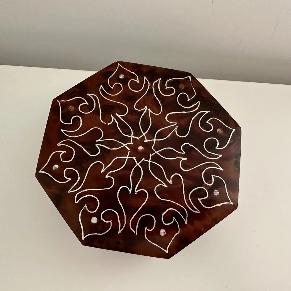 Burr Walnut Hexagon Jewelry Box Trinket Vintage Classic